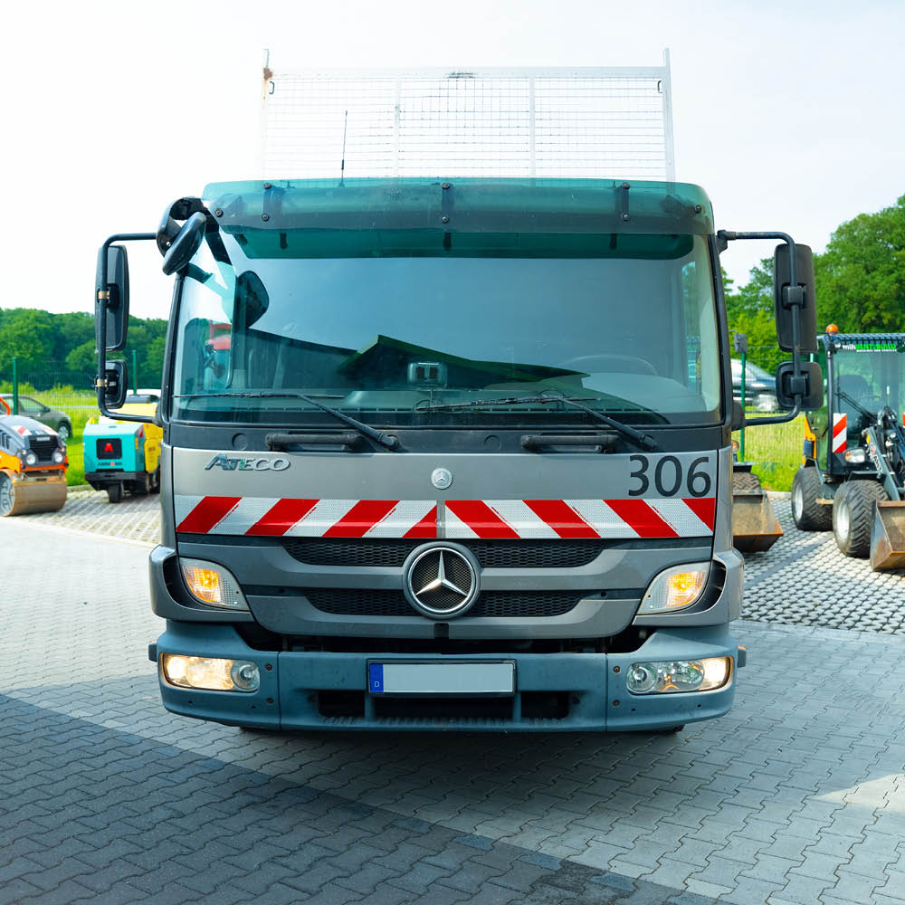 Mercedes-Benz Atego 818, Ansicht von vorne