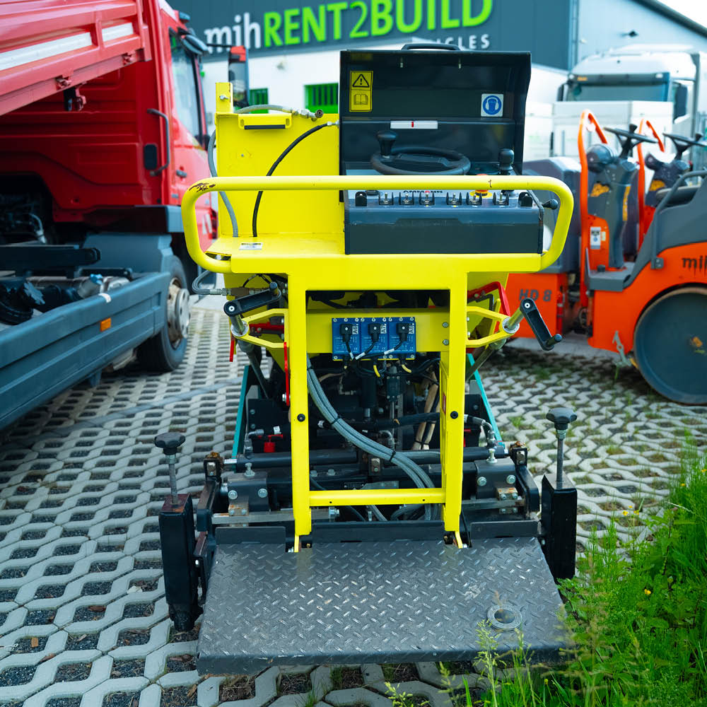 Minifertiger Ammann AFW 150-2, Ansicht von hinten