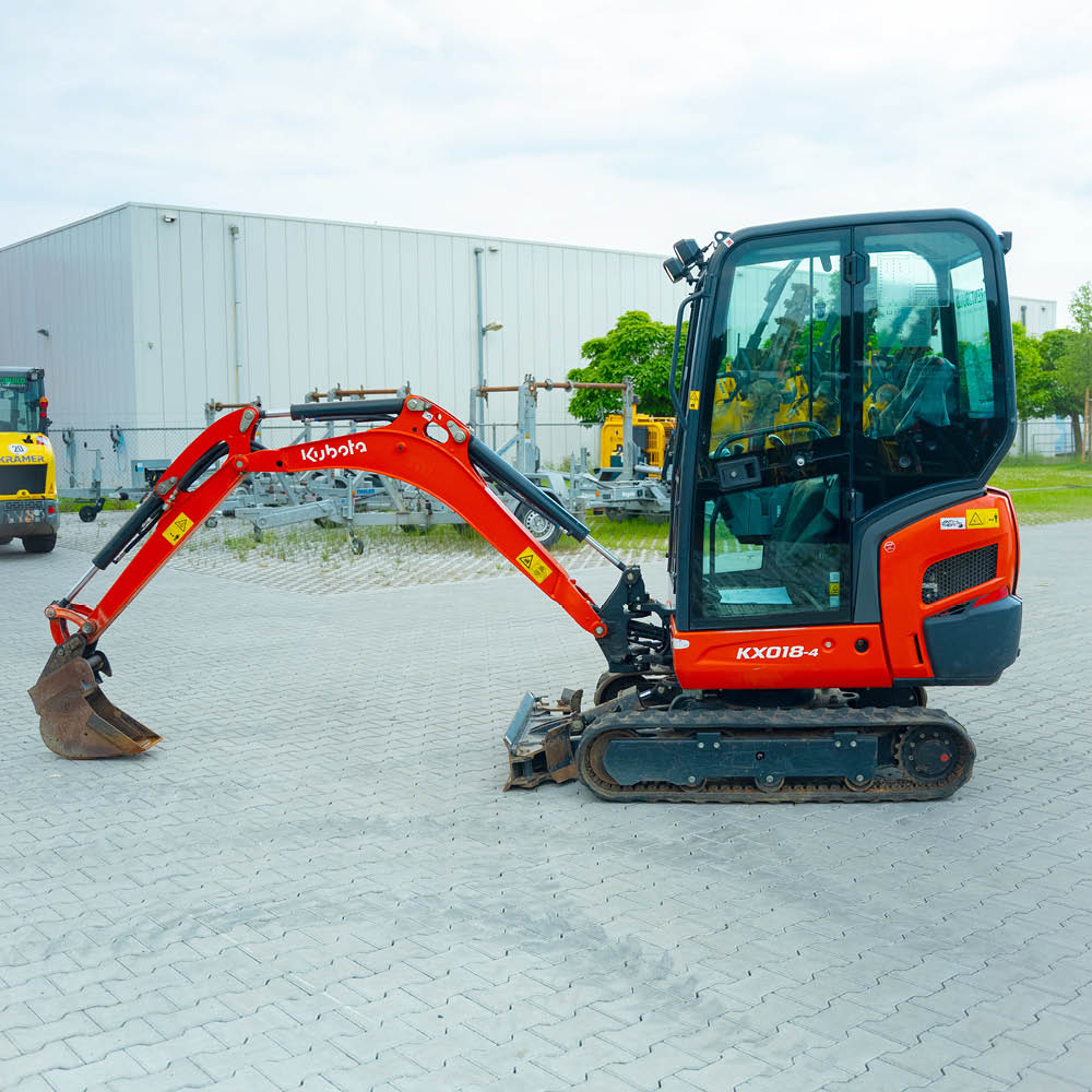Minibagger Kubota KX018, Seitenansicht von links