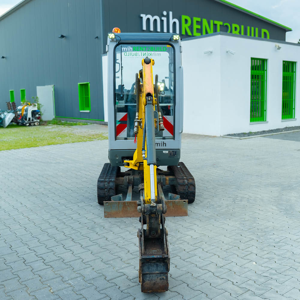 Minibagger Wacker Neuson ET16, Ansicht von vorne