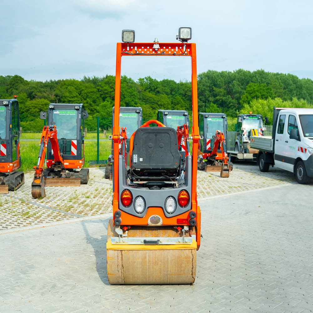 Tandemwalze HAMM HD 8, Ansicht von hinten